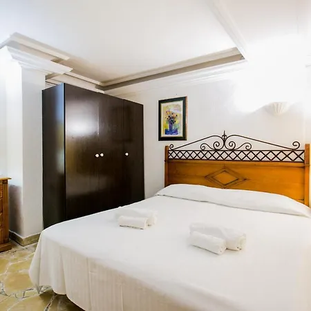 4 Liberty Suites * Costa Adeje (Tenerife)